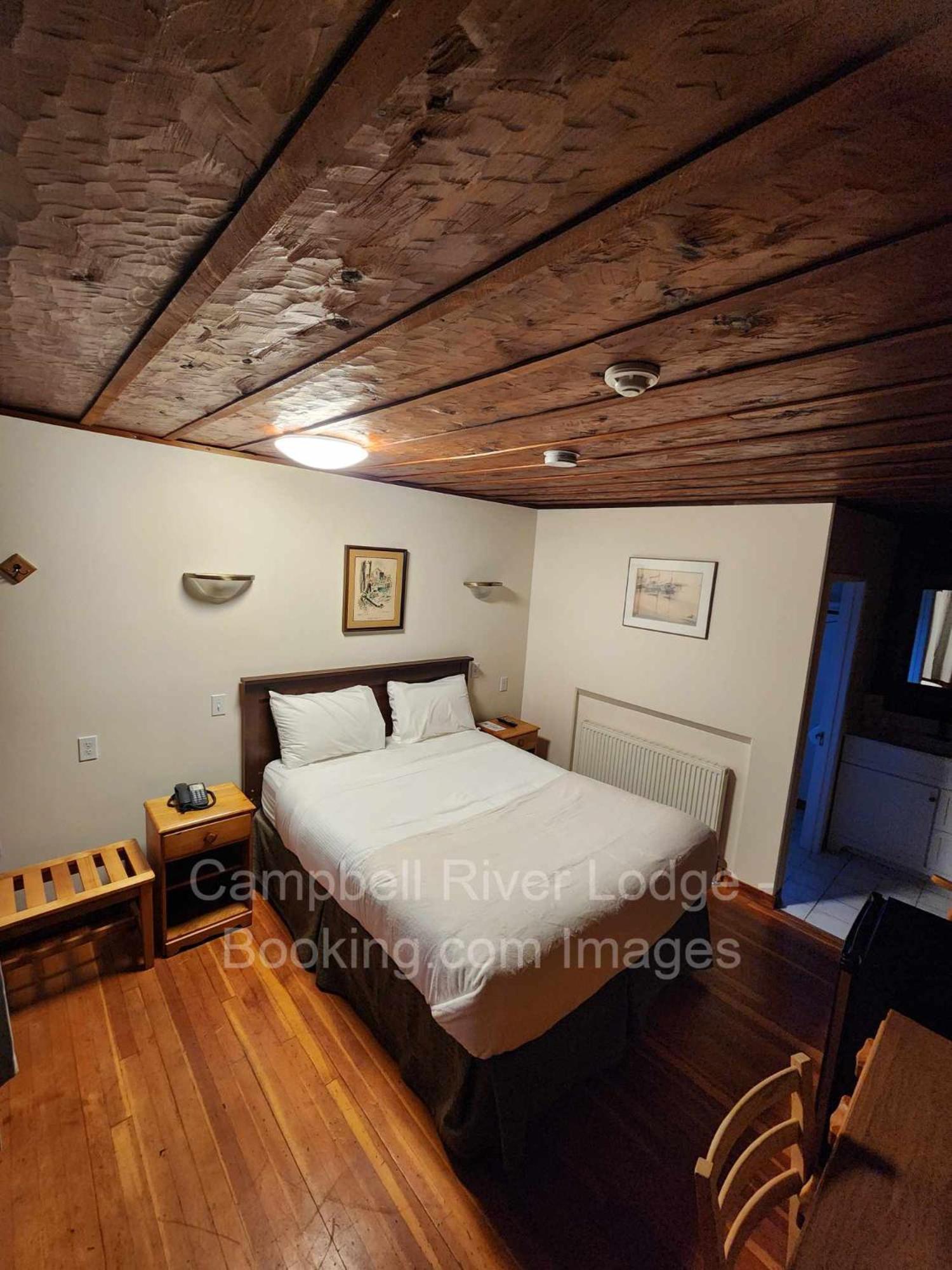 Campbell River Lodge Екстериор снимка