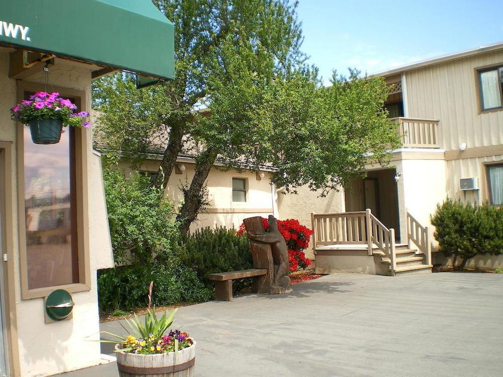 Campbell River Lodge Екстериор снимка